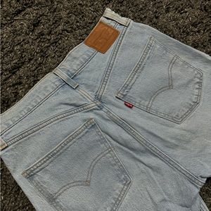 Levis Jeans